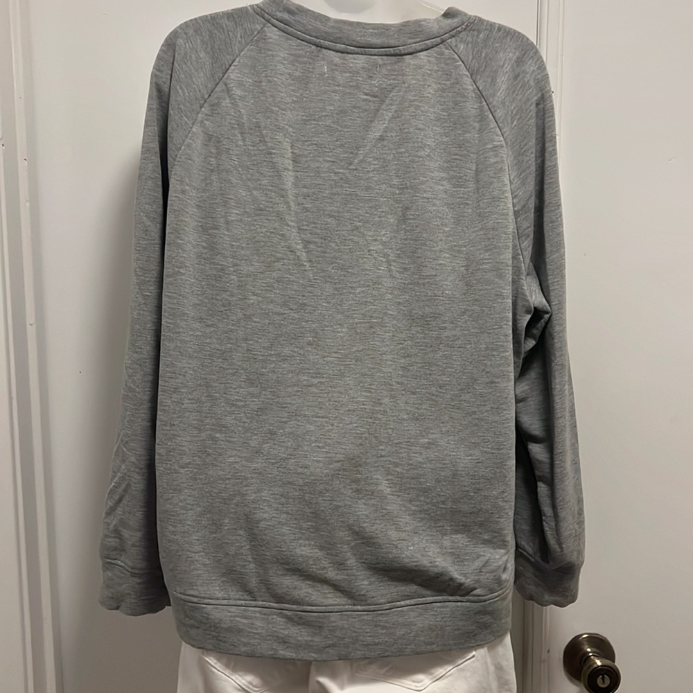 “HOT MESS” sweatshirt ~ RAE DUNN - Picture 3 of 6